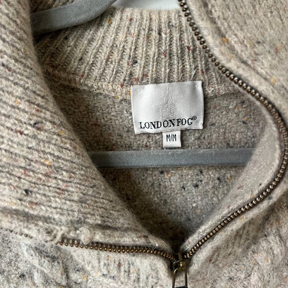 🧶 Beautiful & Cozy Wool Sweater – London Fog | Size M - Picture 9 of 9